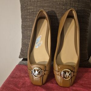 Michael Kors Women's Brown Ballet Flats size 11M